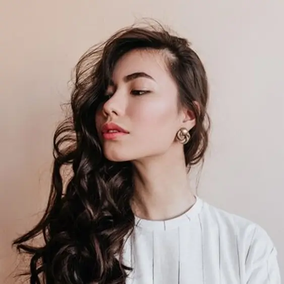 Relaxing Salon Services